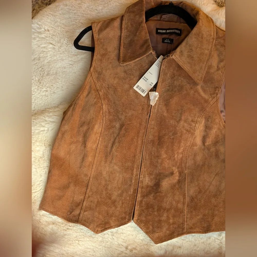 🤠 Urban Outfitters Brown Suede Vest 🧥🤵🏻‍♀️ - Picture 5 of 5